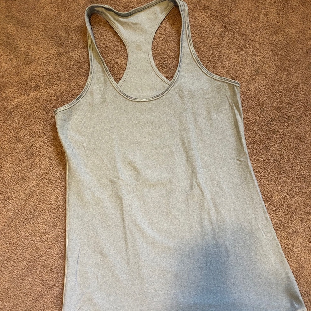 Lululemon🍋fitted tank